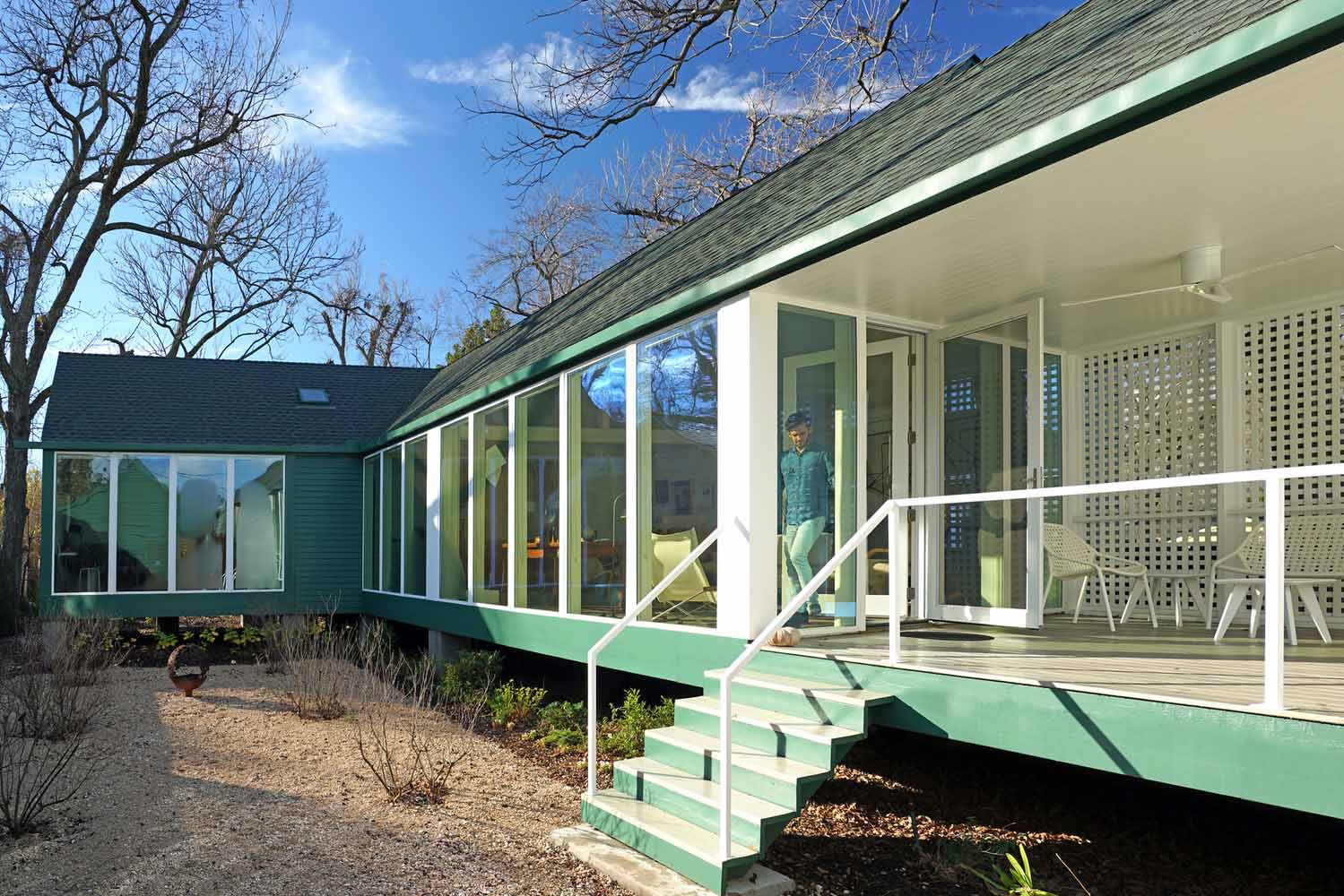 Explore 15 Houses That Get the Most Out of an Accessory Dwelling Unit (ADU) - 13690